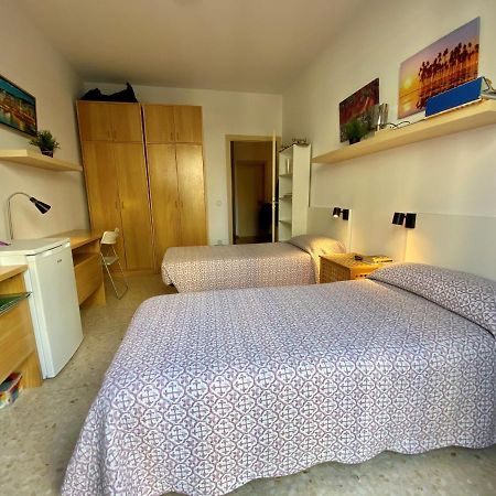 Appartement Barcelona Housing Recommend For Students Extérieur photo
