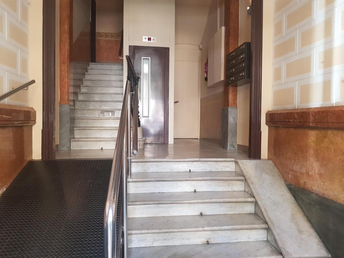 Appartement Barcelona Housing Recommend For Students Extérieur photo