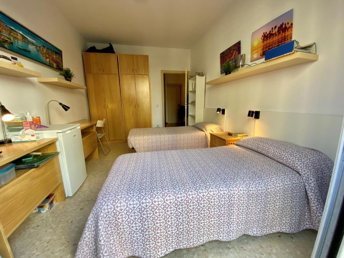 Appartement Barcelona Housing Recommend For Students Extérieur photo